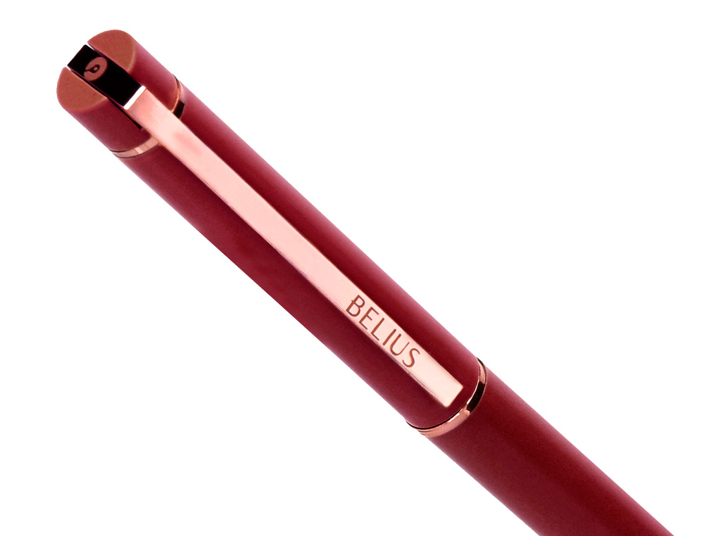 BOLIGRAFO BELIUS ROSE ALUMINIO COLOR BURDEOS ORO ROSA TINTA AZUL CAJA DE DISEO
